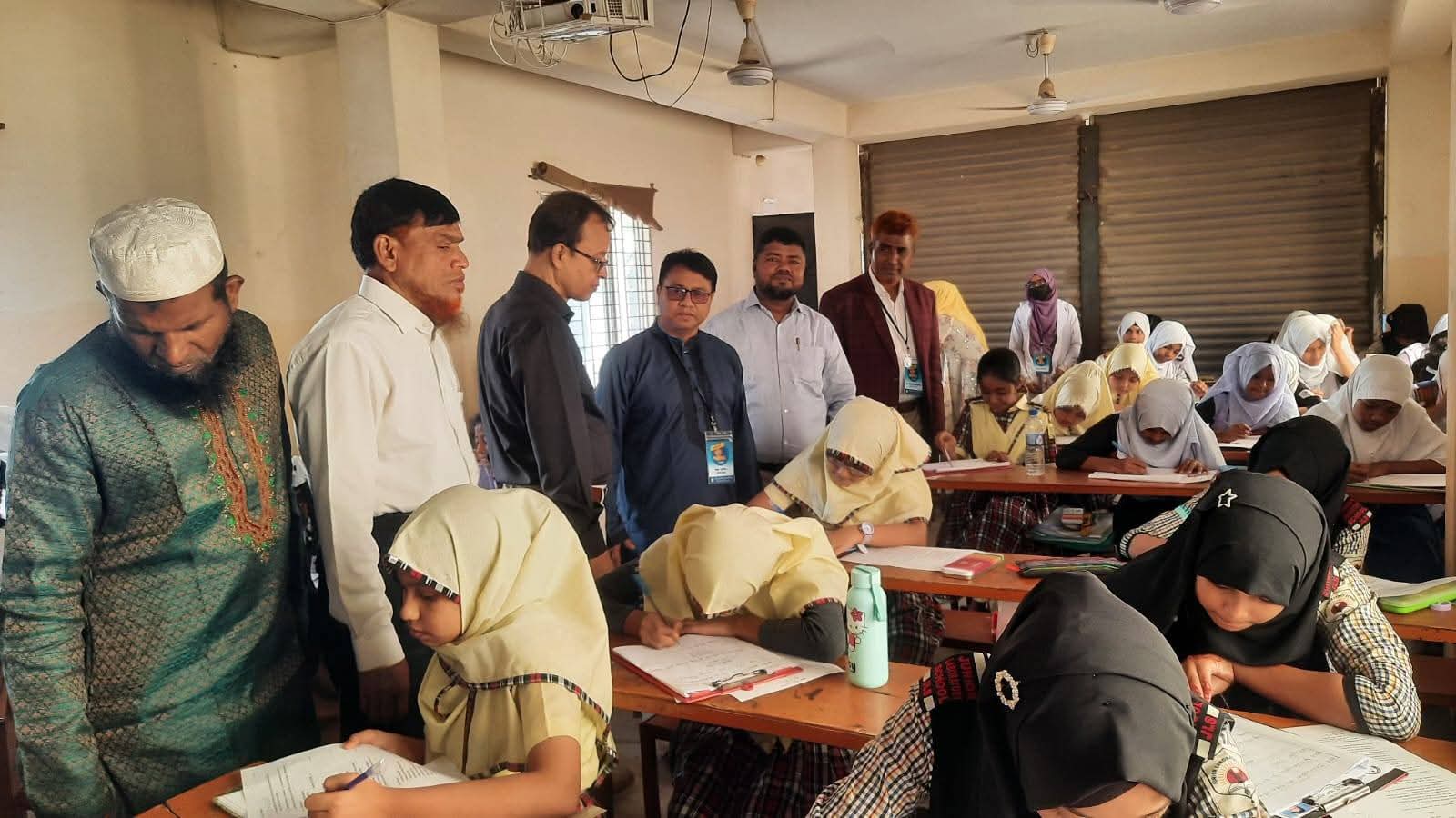 টঙ্গীতে বেসরকারি স্কুলের ৫ম শ্রেণির প্রাথমিক বৃত্তি পরীক্ষা অনুষ্ঠিত