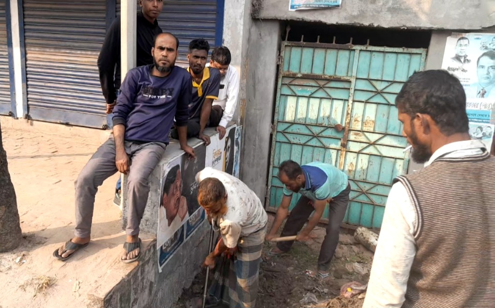 টঙ্গীতে অবৈধ গ্যাসের বিরুদ্ধে অভিযান  জরিমানা ২ লাখ টাকা