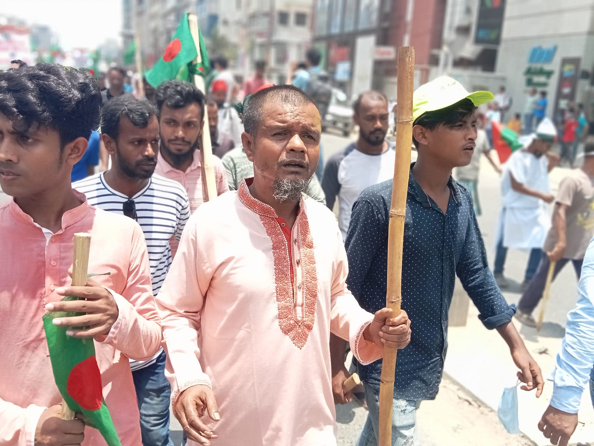 ত্যাগী কর্মীদের মূল্যায়ন না হলে হারিয়ে যাবে রাজপথের সাহসী যোদ্ধারা: তাইজুল ইসলাম বেপারীকে ঘিরে নেতাকর্মীদের প্রত্যাশা